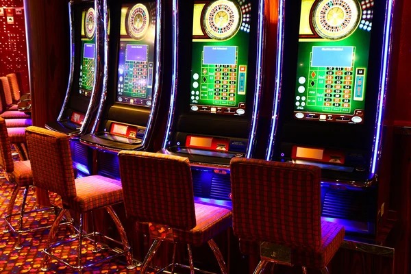 Live dealer blackjack table on mobile phone screen