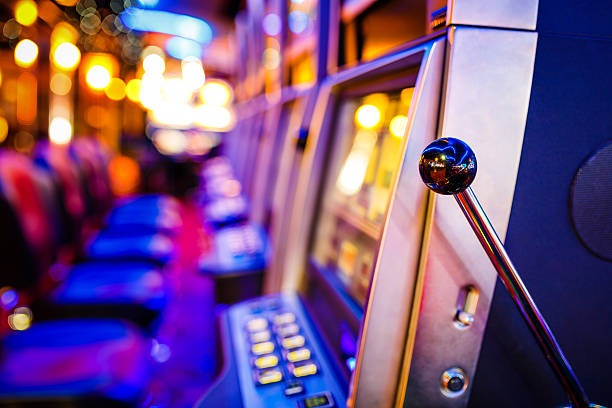 Bet controls and live chat. Betting controls and player chat in live blackjack round